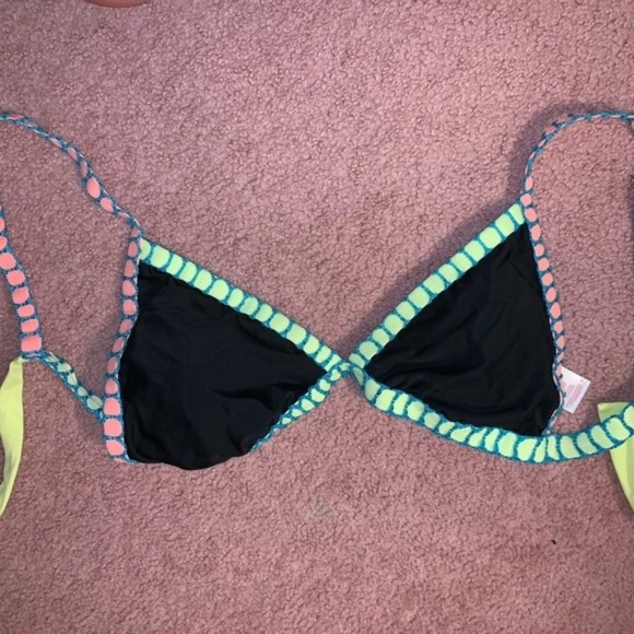 Xhilaration Other - Target bathing suit top